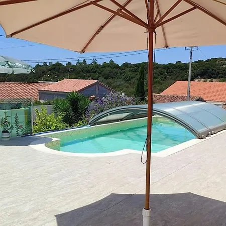 Kyrios Arts Atelier With Use Of Private Swimming Pool Lejlighed