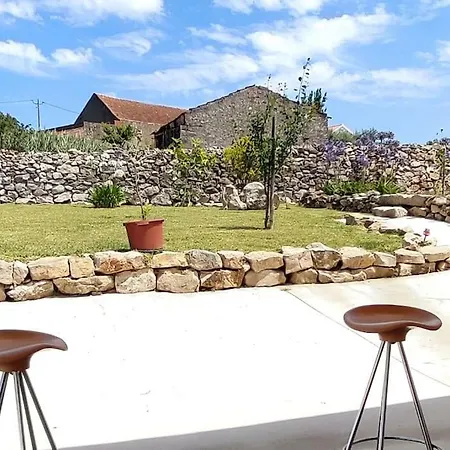 Kyrios Arts Atelier With Car And Private Swimming Pool Carrascal (Leiria)