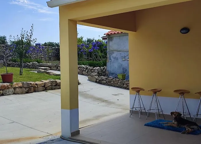 Kyrios Arts Atelier With Use Of Private Swimming Pool דירה